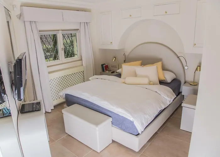 7 * Brünn (Brno)