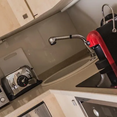 Apartment Ubytovani 7 *